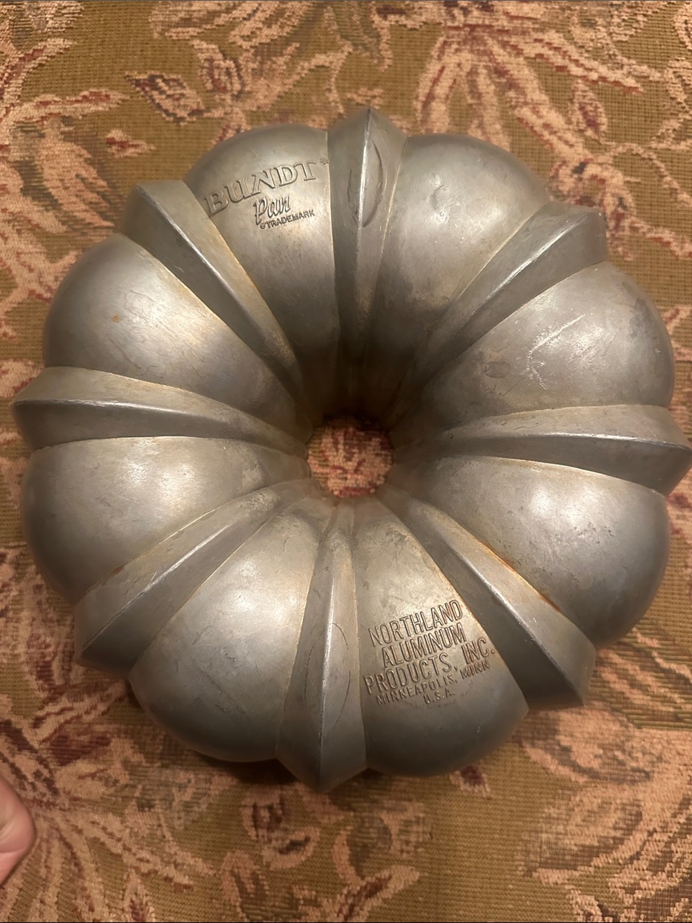 Bundt Cake Pan by Northland Aluminum